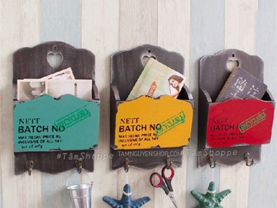 Hộp gỗ móc treo Batch No