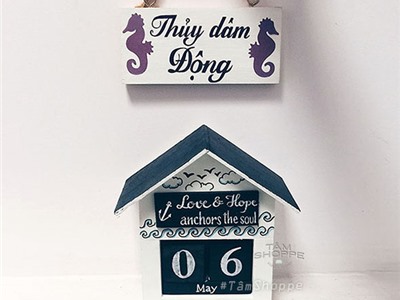 Bảng treo cửa phòng Thủy Dâm Động