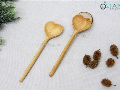 Muỗng gỗ hình trái tim cán dài W-MG-25