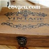 Rương gỗ Vintage khóa được tặng ổ khóa