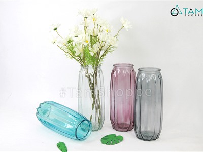Lọ hoa thủy tinh trong suốt khía lá dứa nhiều màu LHTT-65