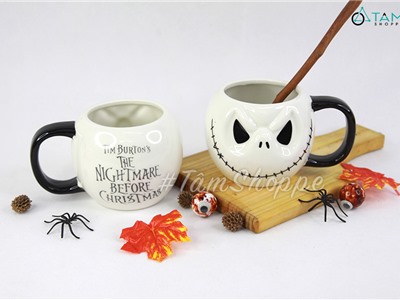 Ly gốm Halloween mặt cười trắng đen có quai cầm LGOM-01