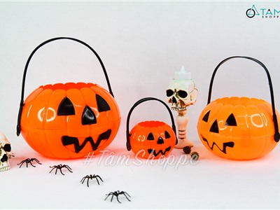 Thố xin kẹo Halloween bí ngô nhựa cứng 3 size HLW-XK-01