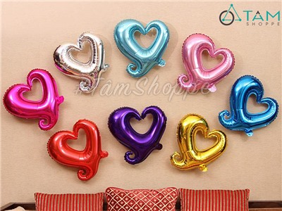 Bóng kiếng trang trí hình trái tim móc cách điệu trơn màu