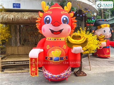 Mô hình Rồng Tết kiểu đứng bơm hơi tự động tay cầm thỏi vàng cao 2.5m [Vải dày - Bơm xịn] BOMHOI-T-01