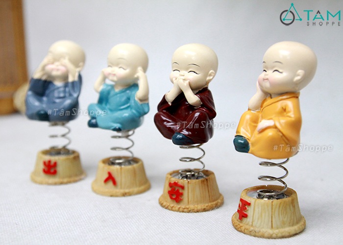 bo-04-tuong-chu-tieu-bon-khong-de-lo-xo-gan-xe-hoi bo-04-tuong-chu-tieu-bon-khong-de-lo-xo-gan-xe-hoi