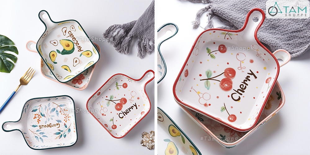 Gồm: 01 cái – Không gồm phụ kiện phối cảnh chụp ảnh khác – Màu sắc: Như hình – Chất liệu: Gốm cao cấp – Kích thước SP: Chảo 15x16cm - Tay cầm dài: 5cm - Dày 3.5cm – Kích thước đóng gói: Như mô tả trên hình – Xuất xứ: Trung Quốc LƯU Ý: Chảo có thể dùng để nấu trực tiếp trên bếp hồng ngoại, bếp lửa, đút lò nướng, lò vi sóng. Gồm: 01 cái – Không gồm phụ kiện phối cảnh chụp ảnh khác – Màu sắc: Như hình – Chất liệu: Gốm cao cấp – Kích thước SP: Chảo 15x16cm - Tay cầm dài: 5cm - Dày 3.5cm – Kích thước đóng gói: Như mô tả trên hình – Xuất xứ: Trung Quốc LƯU Ý: Chảo có thể dùng để nấu trực tiếp trên bếp hồng ngoại, bếp lửa, đút lò nướng, lò vi sóng.